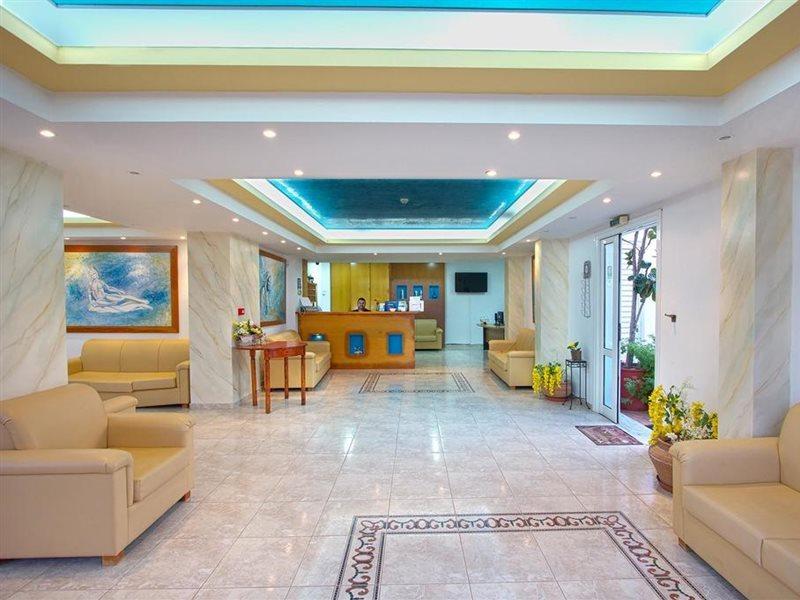 Pinelopi Apartments Jeorjúpoli Kültér fotó